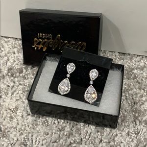 Formal teardrop dangle earrings